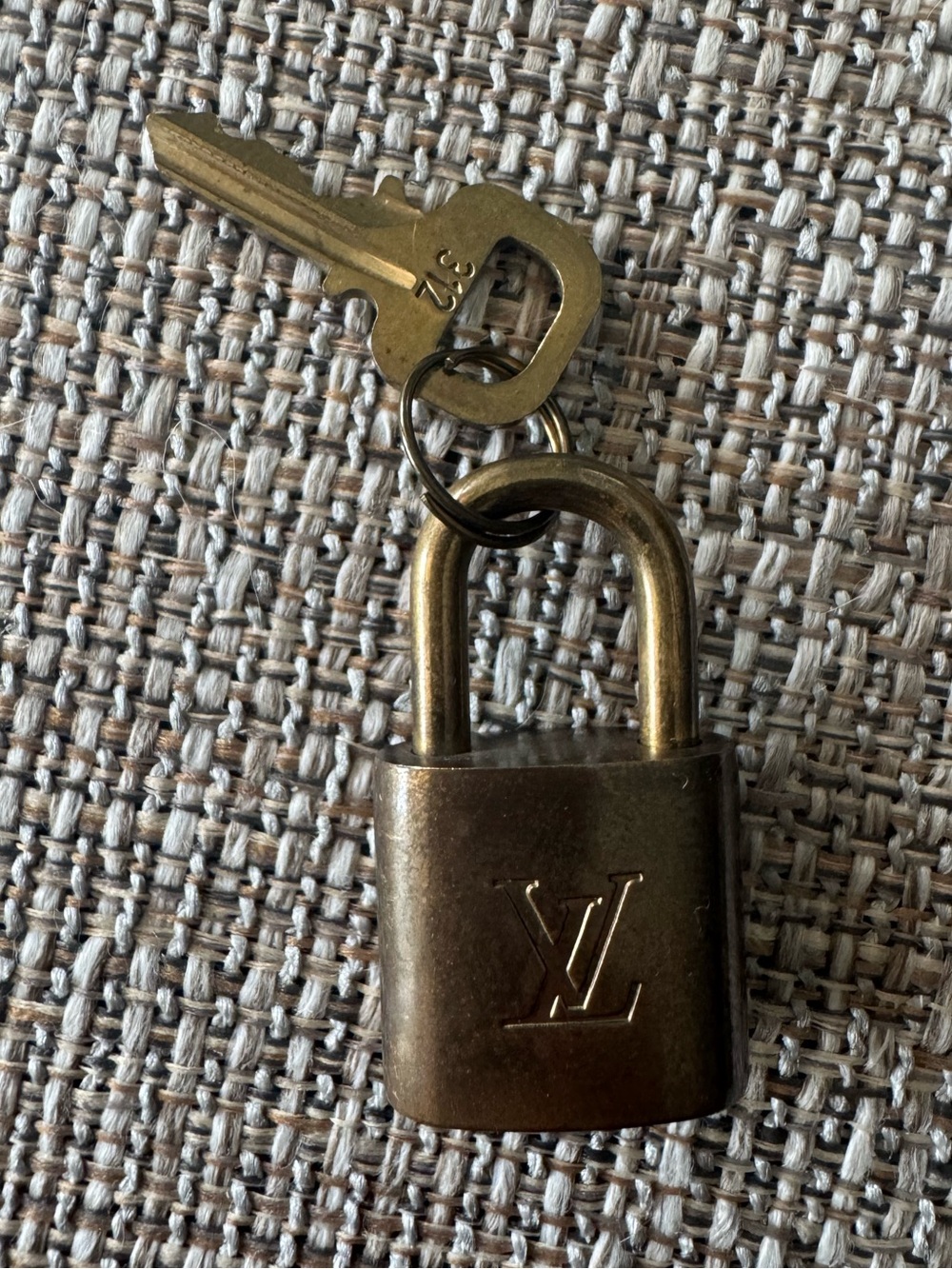 Louis Vuitton Brass Lock & Key 312